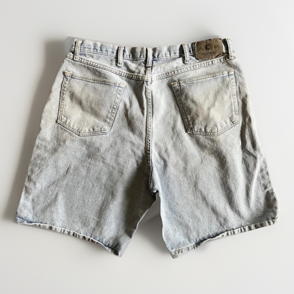 Wrangler Denim Shorts Mens 36 Blue Light Wash Relaxed Fit Bermuda Jean Casual